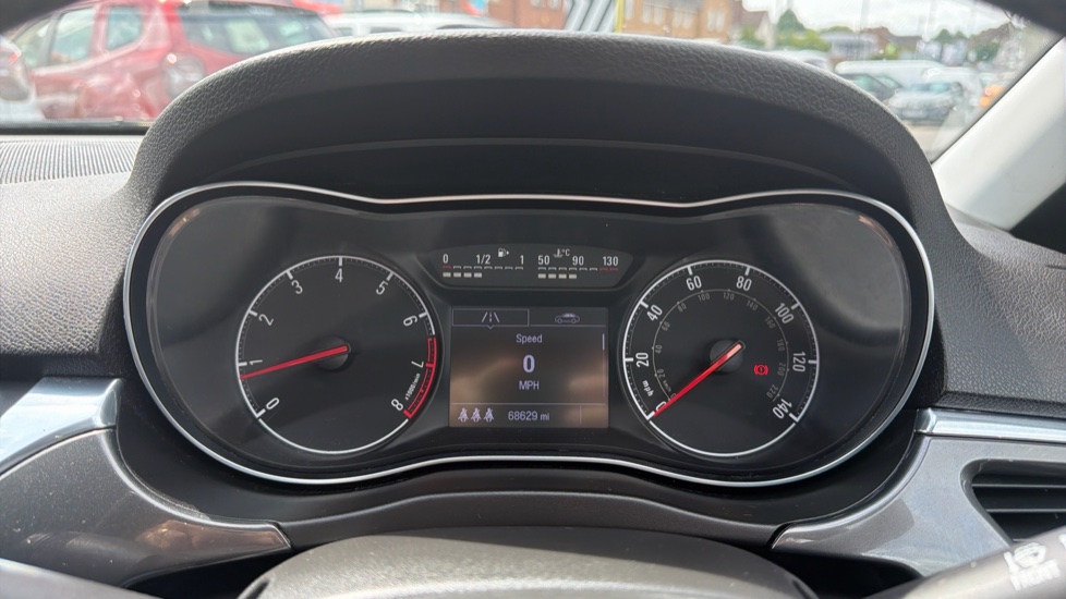Vauxhall Corsa 1.2 SE 5dr Petrol Hatchback - Image 18