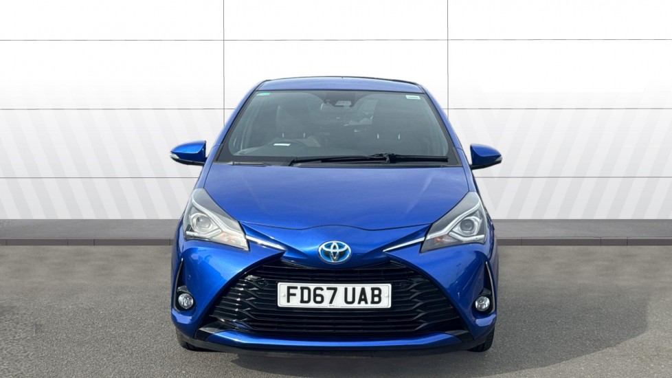 Toyota Yaris 1.5 Hybrid Excel 5dr CVT [Nav] Hybrid Hatchback - Image 3