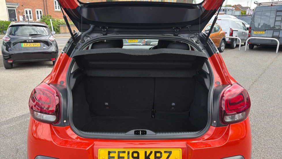 Citroen C3 1.2 PureTech 82 Feel 5dr Petrol Hatchback - Image 4