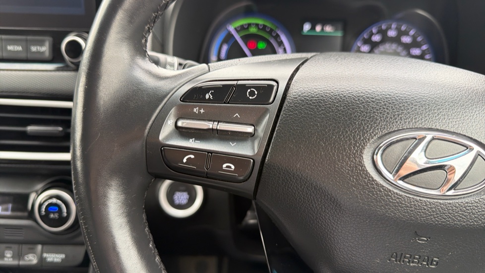 Hyundai KONA 1.6 GDi Hybrid Premium SE 5dr DCT Hybrid Hatchback - Image 24