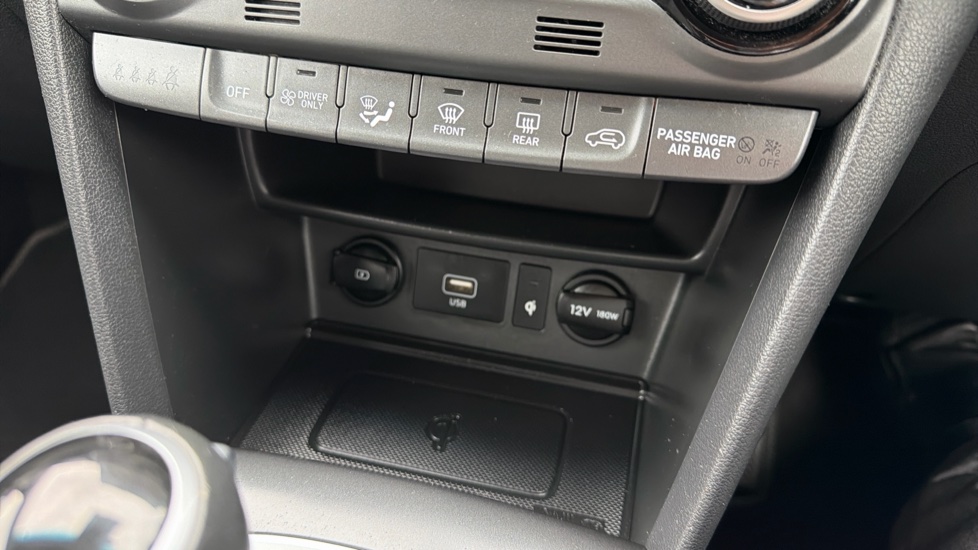 Hyundai KONA 1.6 GDi Hybrid Premium SE 5dr DCT Hybrid Hatchback - Image 28
