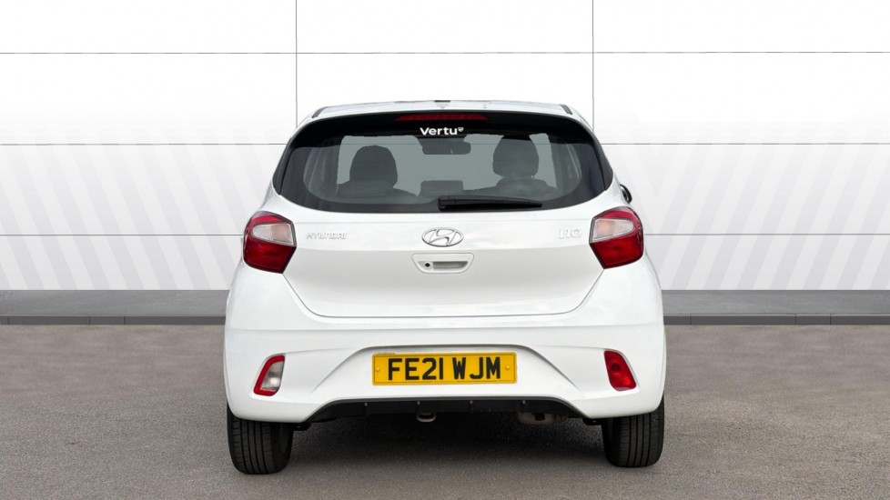 Hyundai i10 1.0 MPi SE Connect 5dr Petrol Hatchback - Image 6