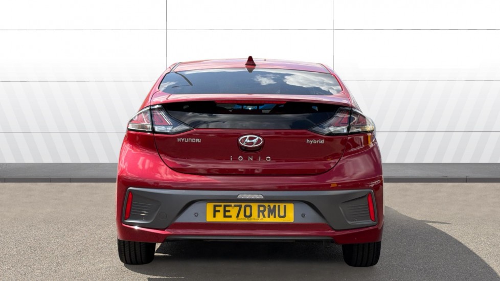 Hyundai IONIQ 1.6 GDi Hybrid Premium SE 5dr DCT Hybrid Hatchback - Image 6