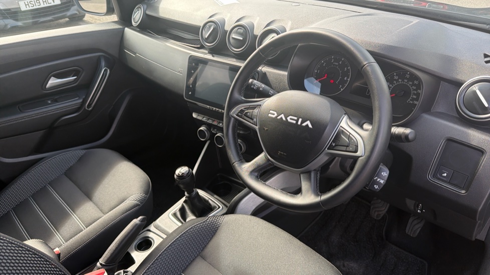 Dacia Duster 1.0 TCe 90 Journey 5dr Petrol Estate - Image 11