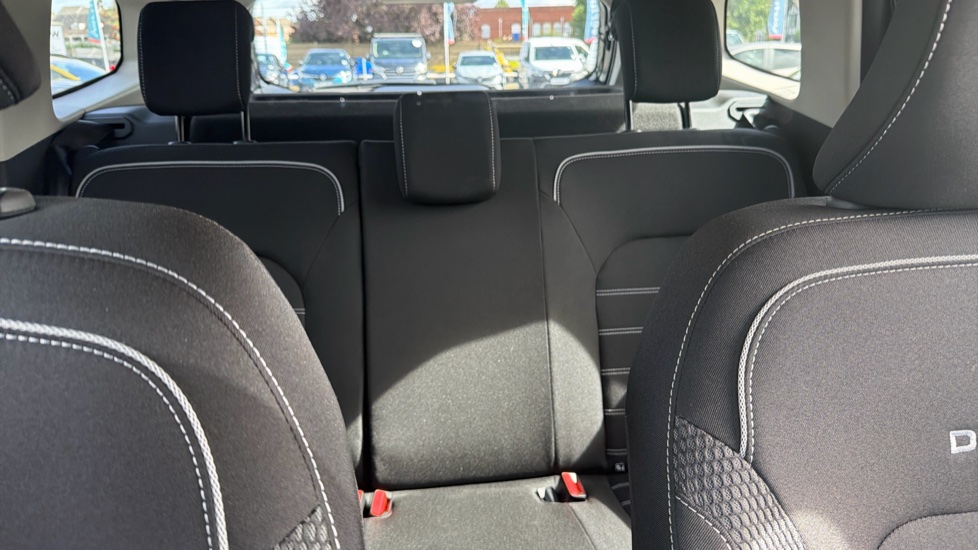 Dacia Duster 1.0 TCe 90 Journey 5dr Petrol Estate - Image 15