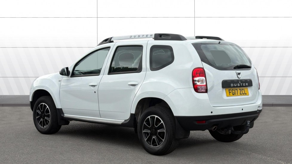 Dacia Duster 1.2 TCe 125 Prestige 5dr Petrol Estate - Image 2