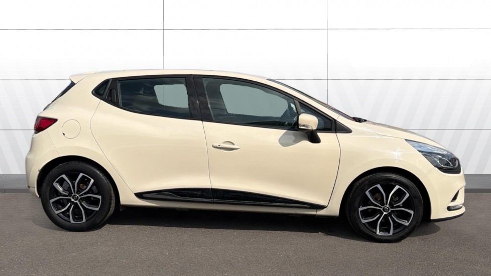 Renault Clio 1.5 dCi 90 Dynamique Nav 5dr Diesel Hatchback - Image 5