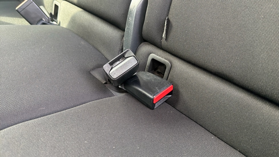 Renault Clio 1.5 dCi 90 Dynamique Nav 5dr Diesel Hatchback - Image 17