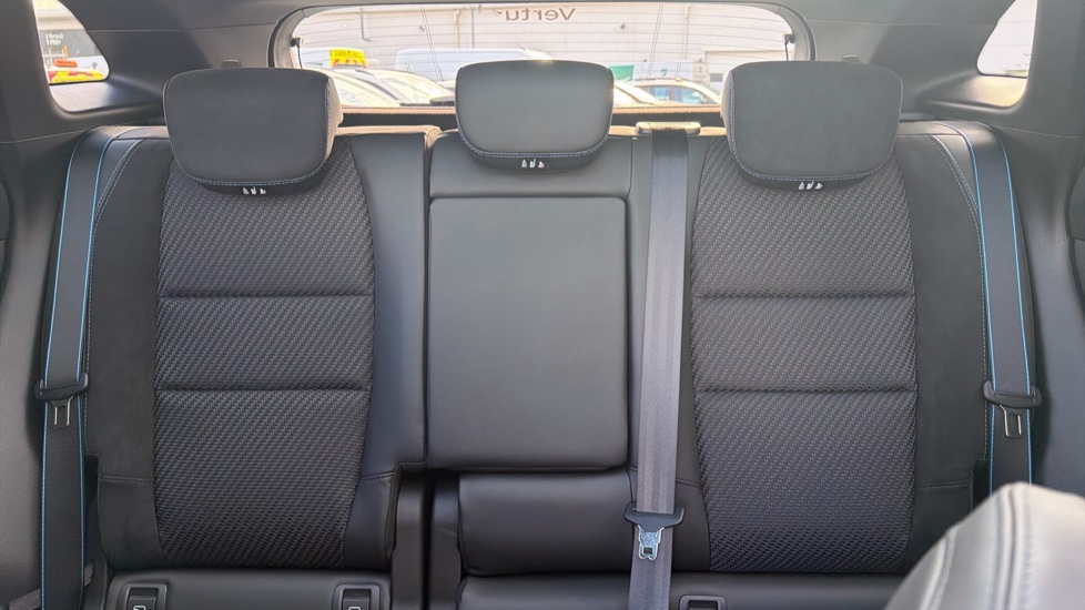 Renault Austral E-Tech Full Hybrid Iconic Esprit Alpine 5dr Auto Hybrid Estate - Image 15