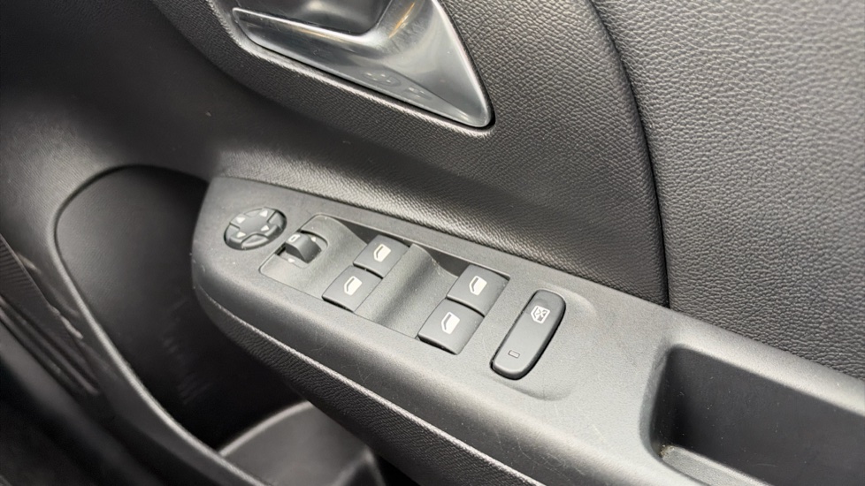 Vauxhall Corsa 1.2 GS 5dr Petrol Hatchback - Image 21