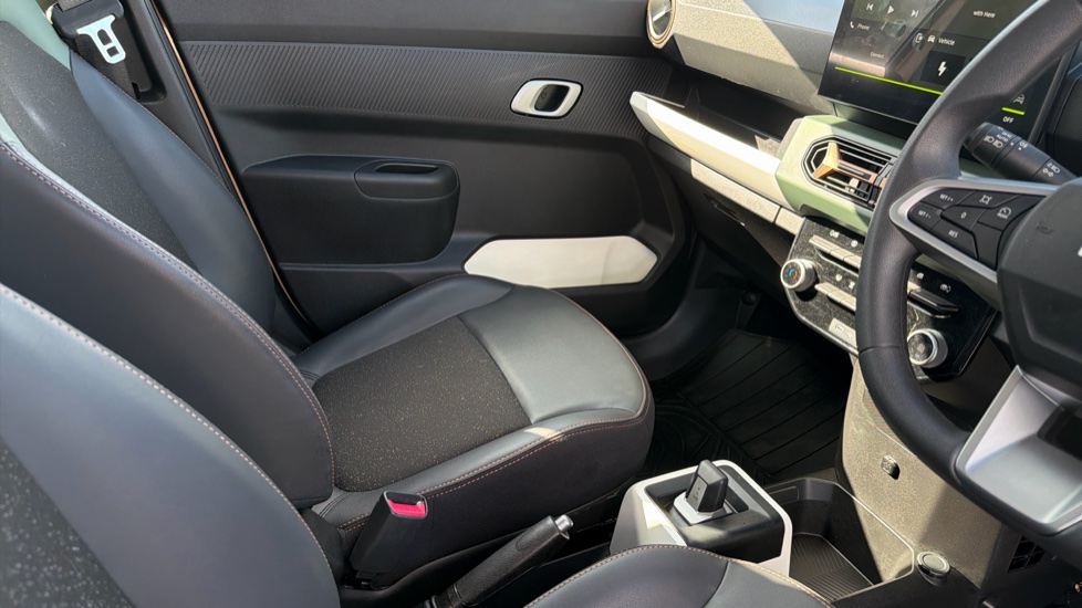 Dacia Spring 27kWh Extreme 65 48kW 5dr Auto Electric Hatchback - Image 14