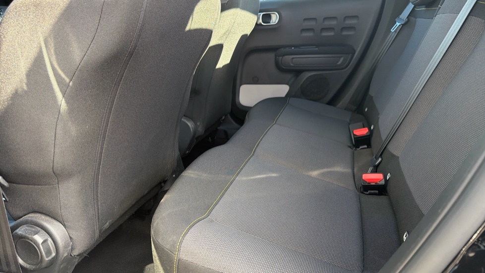Citroen C3 1.2 PureTech Shine 5dr Petrol Hatchback - Image 16