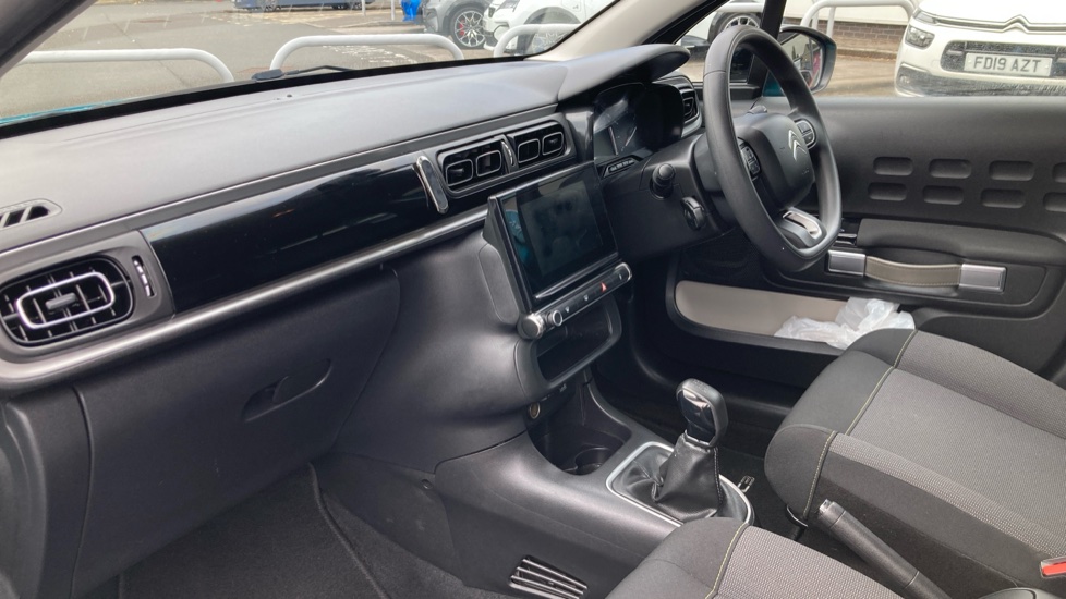 Citroen C3 1.2 PureTech Shine 5dr Petrol Hatchback - Image 9