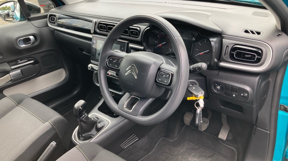 Citroen C3 1.2 PureTech Shine 5dr Petrol Hatchback - Image 11