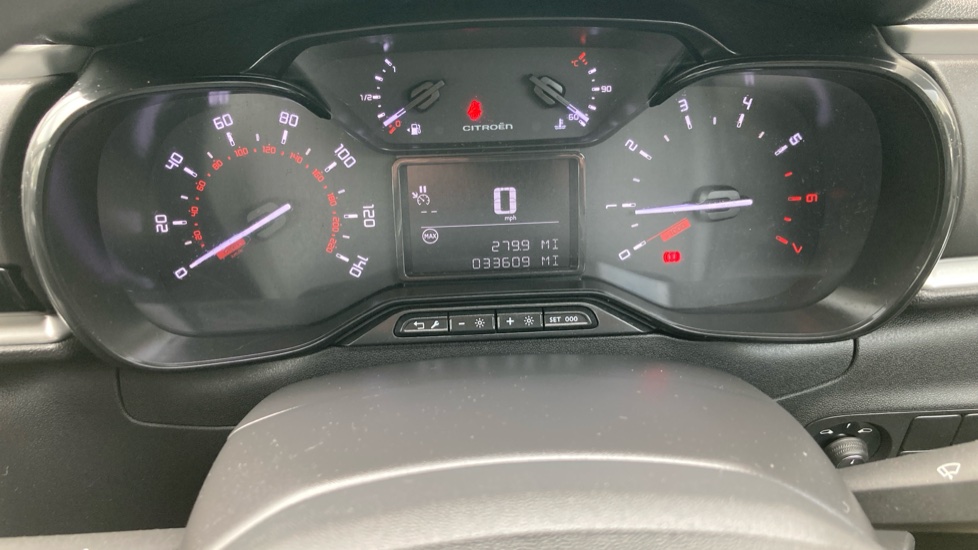 Citroen C3 1.2 PureTech Shine 5dr Petrol Hatchback - Image 18