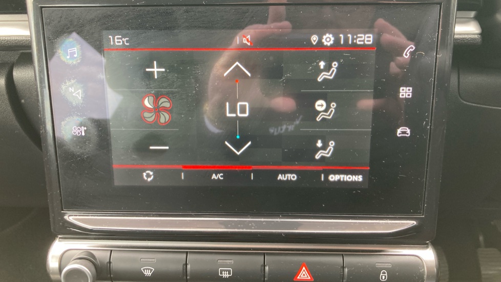 Citroen C3 1.2 PureTech Shine 5dr Petrol Hatchback - Image 23