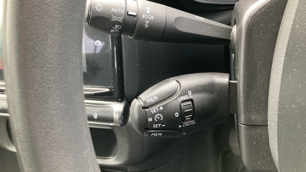 Citroen C3 1.2 PureTech Shine 5dr Petrol Hatchback - Image 27
