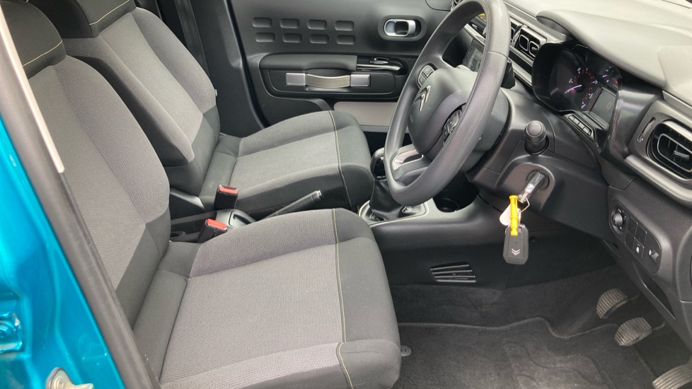 Citroen C3 1.2 PureTech Shine 5dr Petrol Hatchback - Image 34