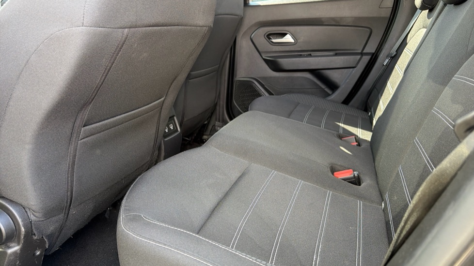 Dacia Duster 1.5 Blue dCi Prestige 5dr Diesel Estate - Image 16