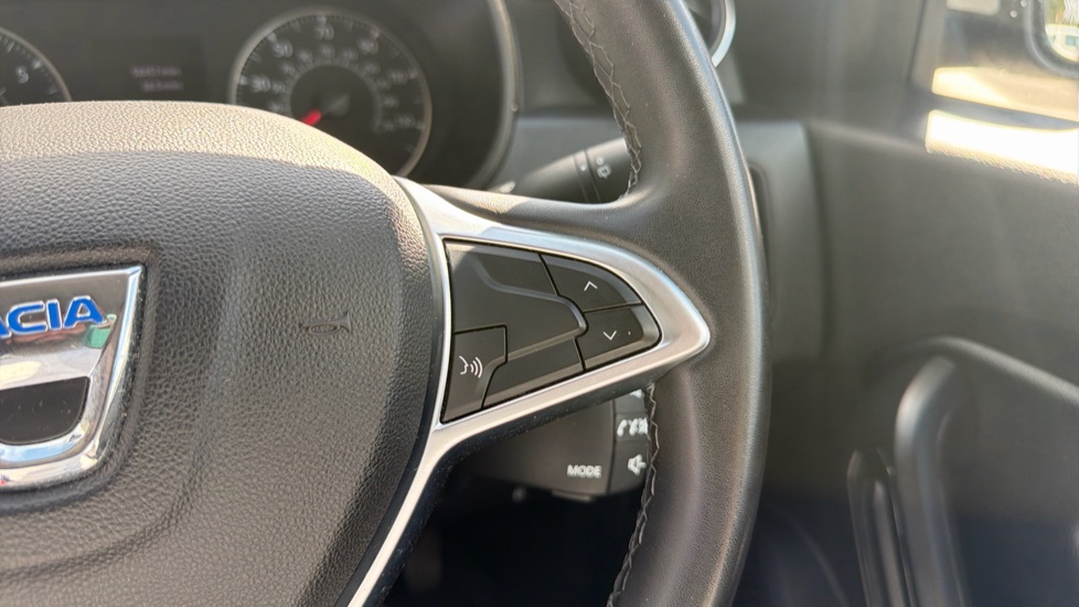 Dacia Duster 1.5 Blue dCi Prestige 5dr Diesel Estate - Image 25