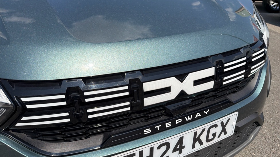 Dacia Sandero Stepway 1.0 TCe Extreme 5dr Petrol Hatchback - Image 8