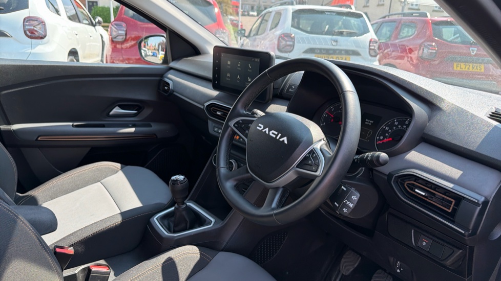 Dacia Sandero Stepway 1.0 TCe Extreme 5dr Petrol Hatchback - Image 11