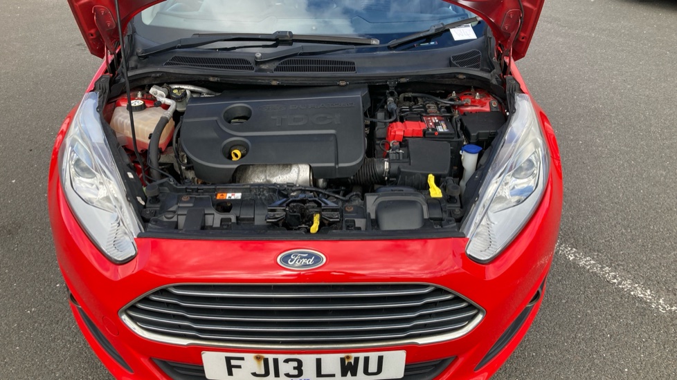 Ford Fiesta 1.5 TDCi Zetec 5dr Diesel Hatchback - Image 8