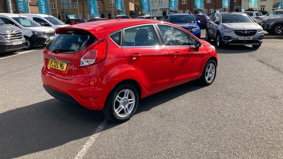 Ford Fiesta 1.5 TDCi Zetec 5dr Diesel Hatchback - Image 34