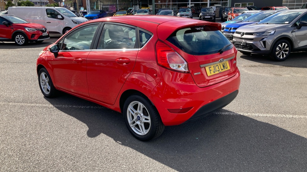 Ford Fiesta 1.5 TDCi Zetec 5dr Diesel Hatchback - Image 35
