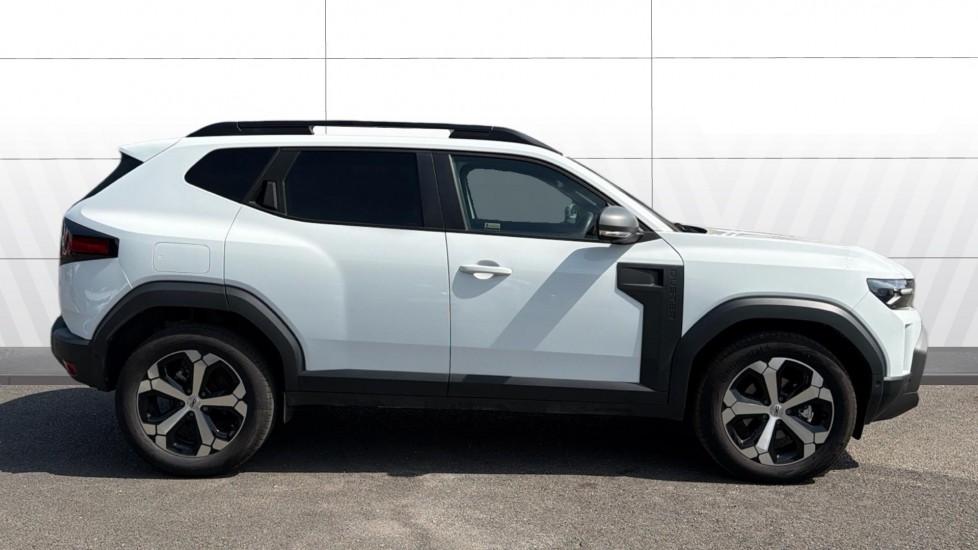 Dacia Duster 1.6 Hybrid 140 Journey 5dr Auto Hybrid Estate - Image 5