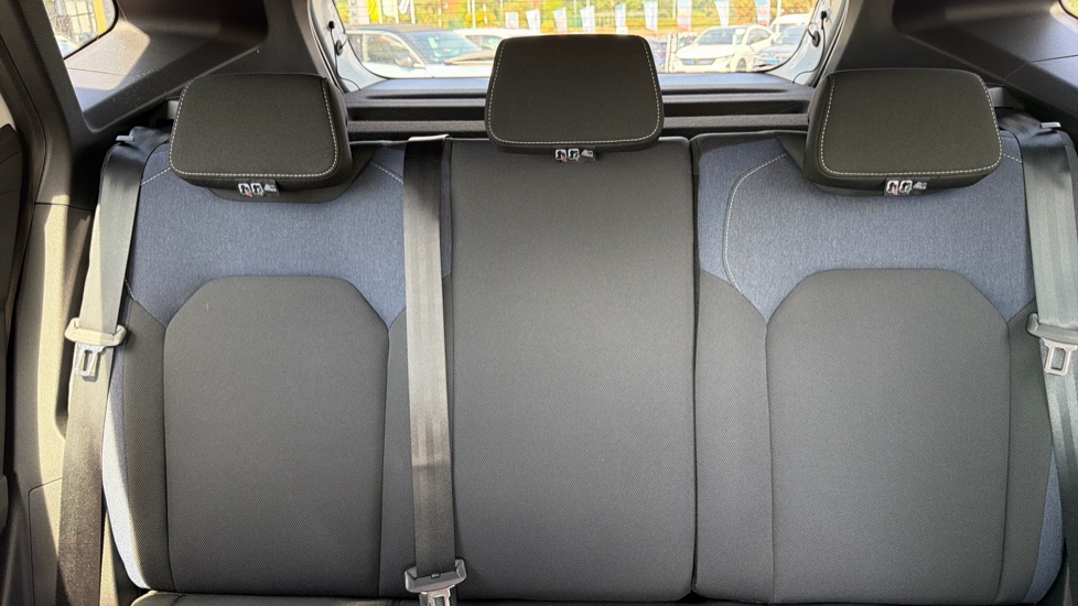 Dacia Duster 1.6 Hybrid 140 Journey 5dr Auto Hybrid Estate - Image 15
