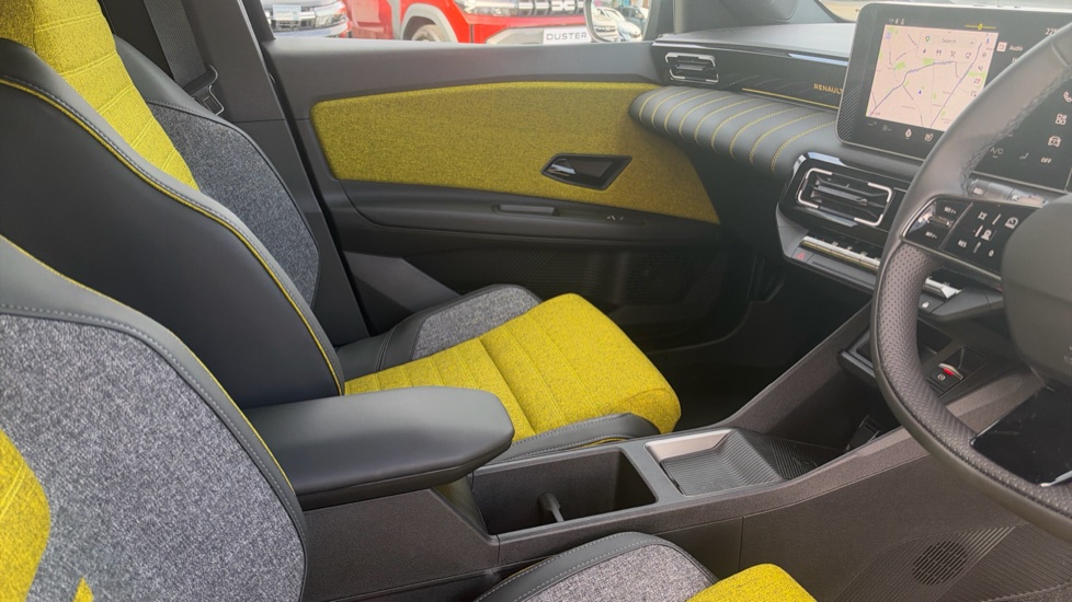 Renault 5 110kW Iconic Five + Comfort Range 52kWh 5dr Auto Electric Hatchback - Image 14