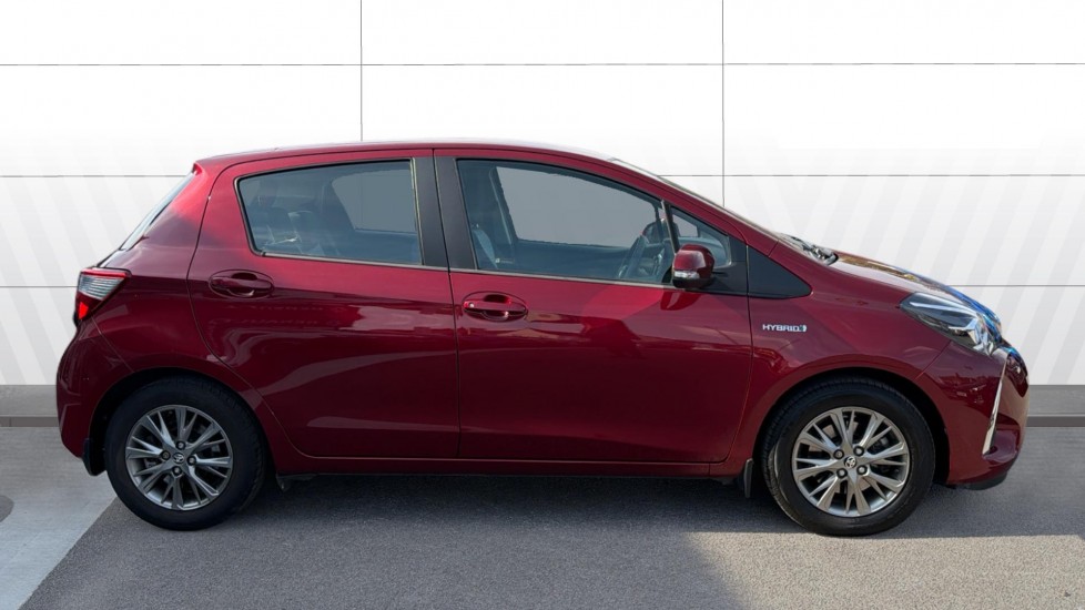 Toyota Yaris 1.5 Hybrid Icon 5dr CVT Hybrid Hatchback - Image 5