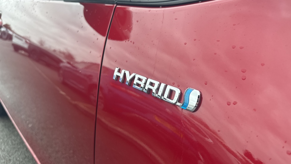 Toyota Yaris 1.5 Hybrid Icon 5dr CVT Hybrid Hatchback - Image 23
