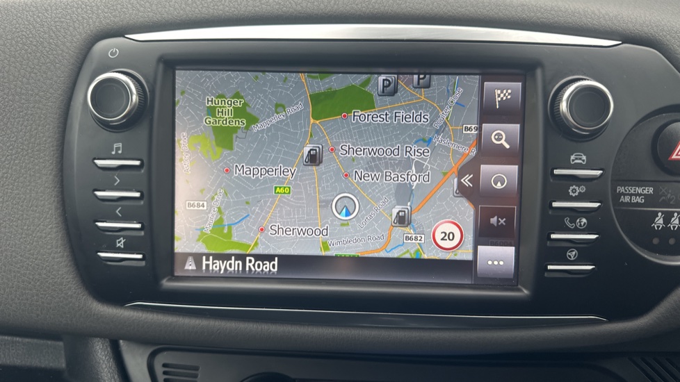 Toyota Yaris 1.5 Hybrid Icon 5dr CVT Hybrid Hatchback - Image 36