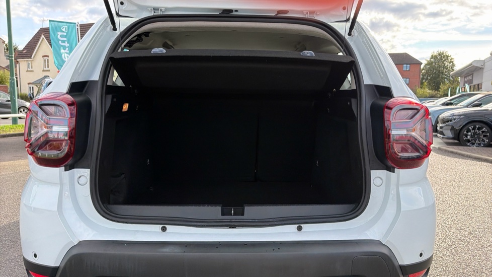 Dacia Duster 1.0 TCe 90 Expression 5dr Petrol Estate - Image 4