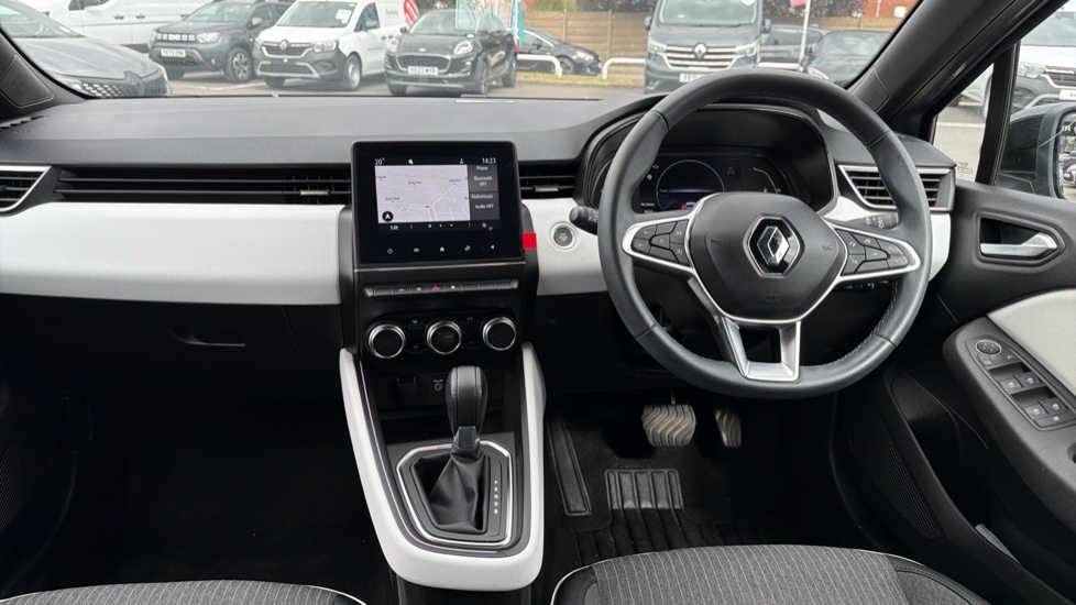 Renault Clio 1.6 E-TECH full hybrid 145 Techno 5dr Auto Hybrid Hatchback - Image 10