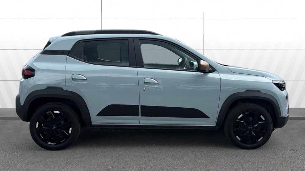 Dacia Spring 24kWh Extreme 100 75kW 5dr Auto Electric Hatchback - Image 5