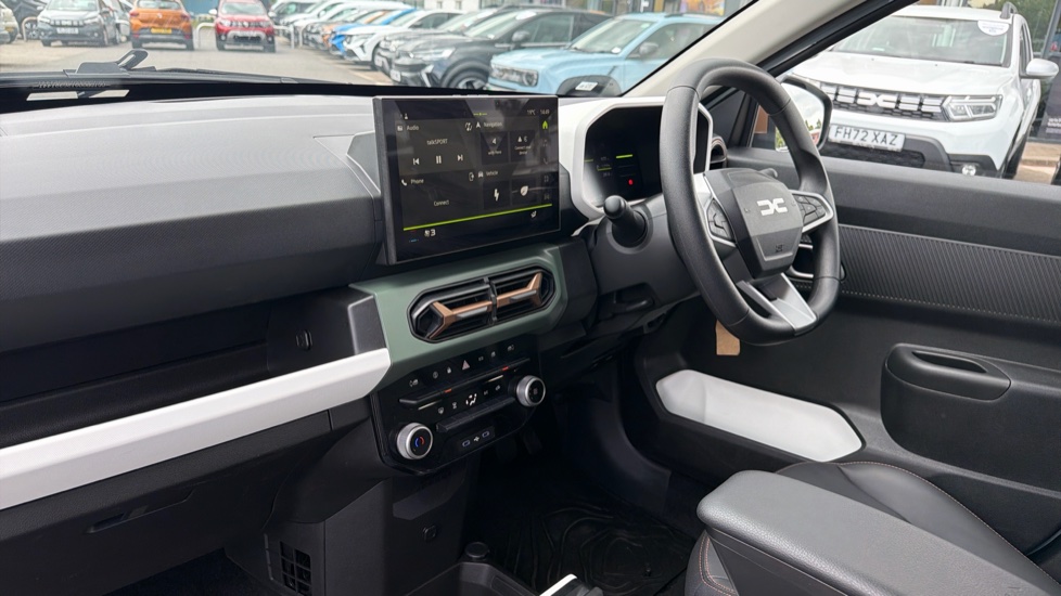 Dacia Spring 24kWh Extreme 100 75kW 5dr Auto Electric Hatchback - Image 9