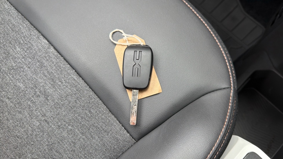 Dacia Spring 24kWh Extreme 100 75kW 5dr Auto Electric Hatchback - Image 20