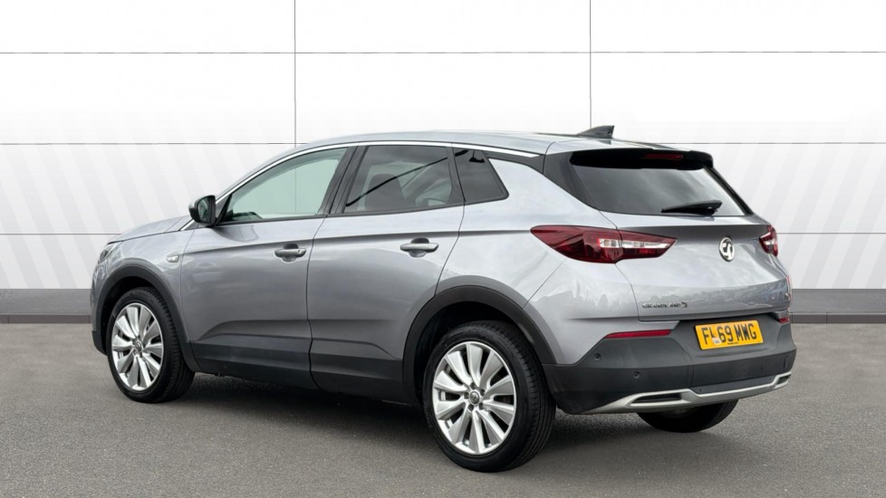 Vauxhall Grandland X 1.2 Turbo Elite Nav 5dr Petrol Hatchback - Image 2
