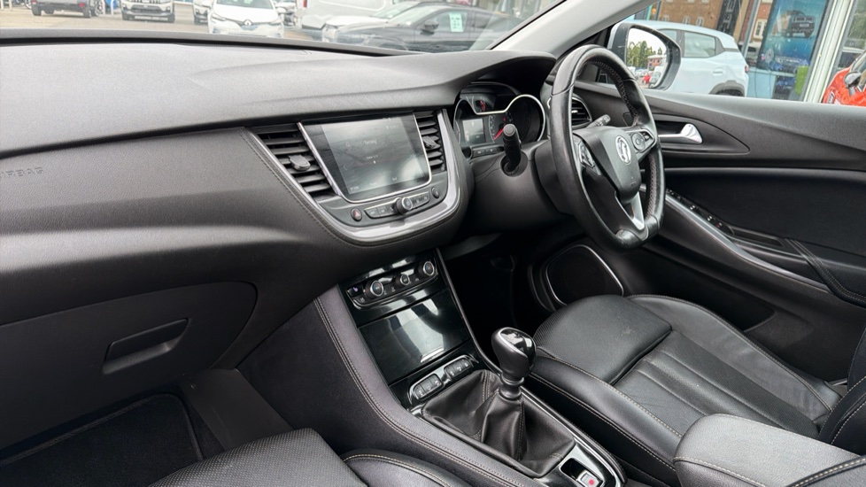 Vauxhall Grandland X 1.2 Turbo Elite Nav 5dr Petrol Hatchback - Image 9