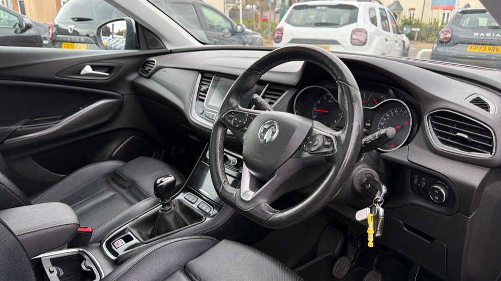 Vauxhall Grandland X 1.2 Turbo Elite Nav 5dr Petrol Hatchback - Image 11