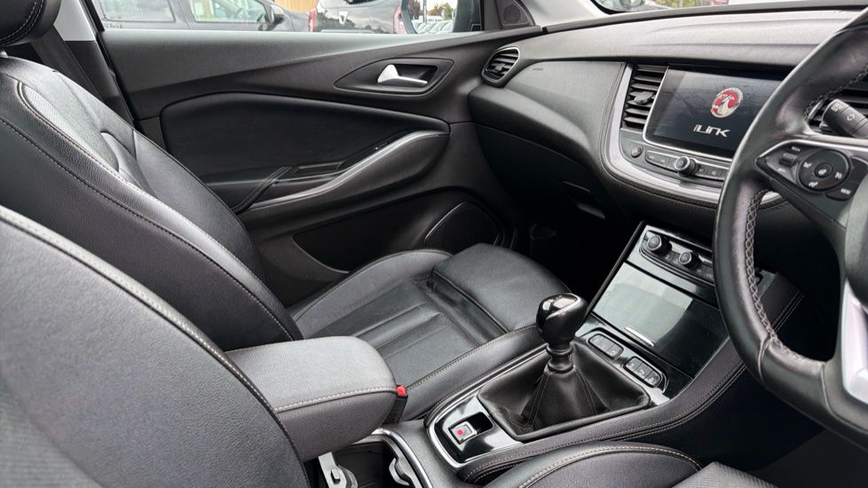 Vauxhall Grandland X 1.2 Turbo Elite Nav 5dr Petrol Hatchback - Image 14