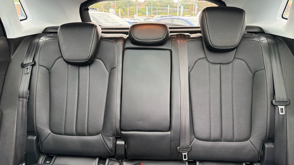 Vauxhall Grandland X 1.2 Turbo Elite Nav 5dr Petrol Hatchback - Image 15