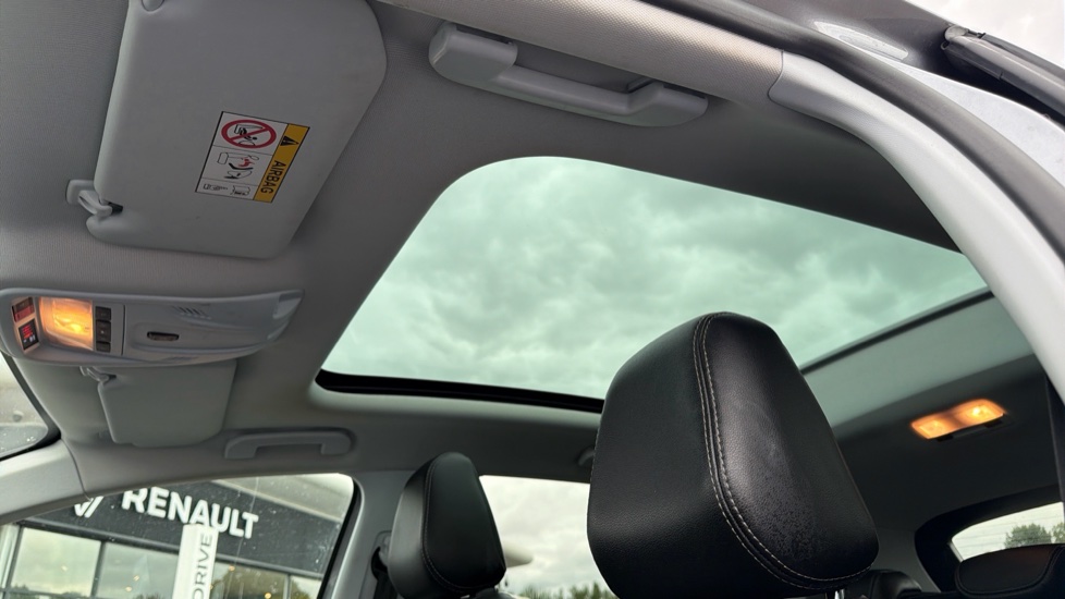Vauxhall Grandland X 1.2 Turbo Elite Nav 5dr Petrol Hatchback - Image 21