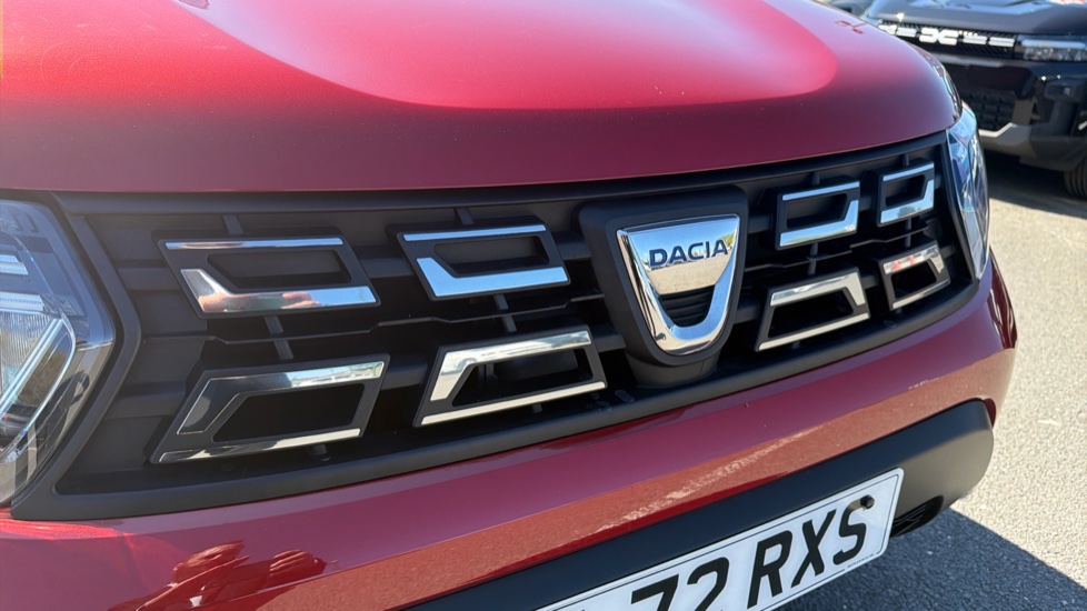 Dacia Duster 1.0 TCe 90 Comfort 5dr Petrol Estate - Image 8