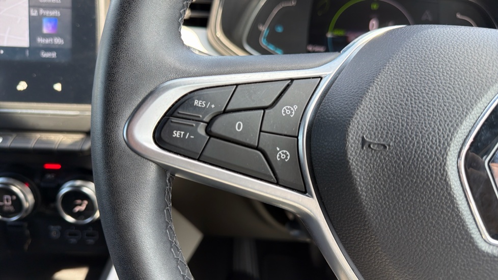 Renault Clio 1.6 E-TECH full hybrid 145 Techno 5dr Auto Hybrid Hatchback - Image 24