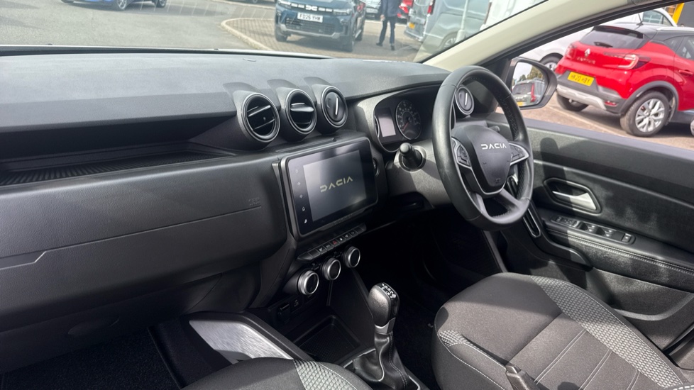 Dacia Duster 1.3 TCe 150 Journey 5dr EDC Petrol Estate - Image 9