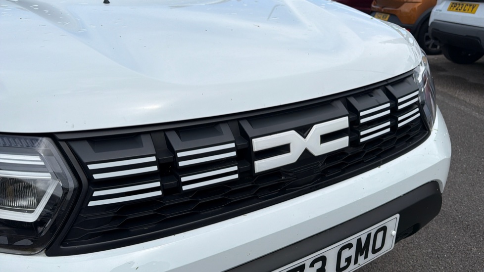 Dacia Duster 1.0 TCe 90 Journey 5dr Petrol Estate - Image 8